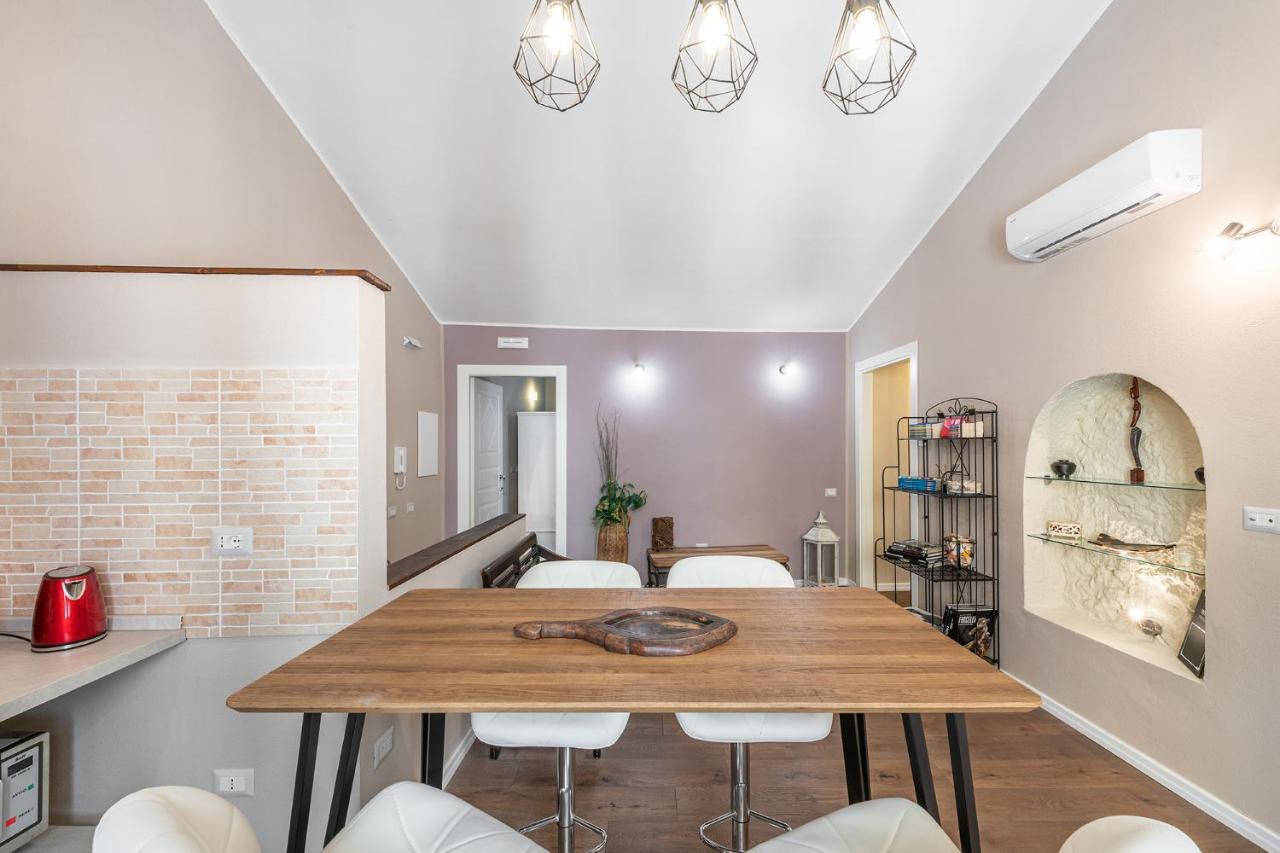 Promenade Boutique Rooms - City Centre Cagliari Zewnętrze zdjęcie