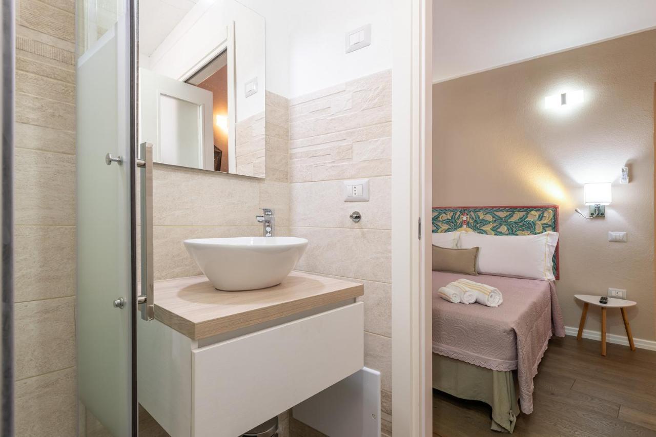 Promenade Boutique Rooms - City Centre Cagliari Zewnętrze zdjęcie