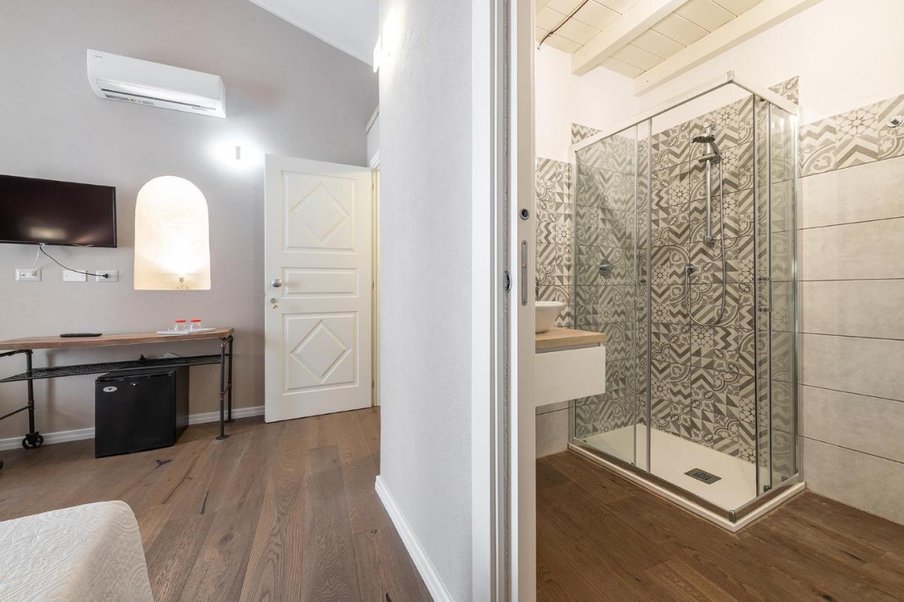 Promenade Boutique Rooms - City Centre Cagliari Zewnętrze zdjęcie