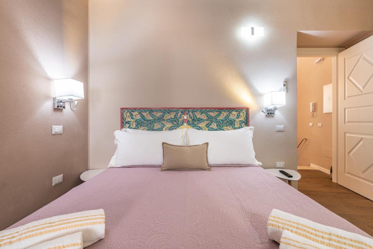 Promenade Boutique Rooms - City Centre Cagliari Zewnętrze zdjęcie